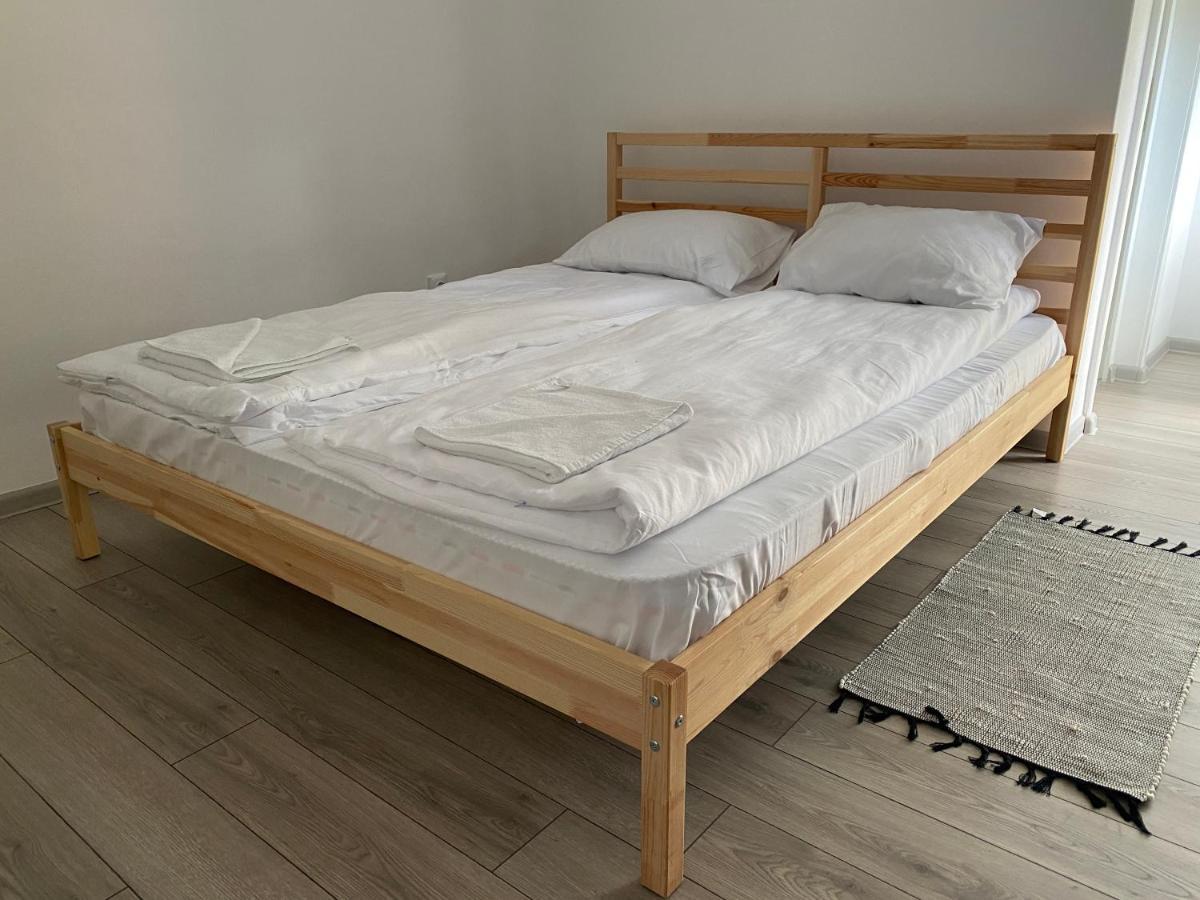 Pixel Guesthouse Tîrgu Secuiesc Dış mekan fotoğraf