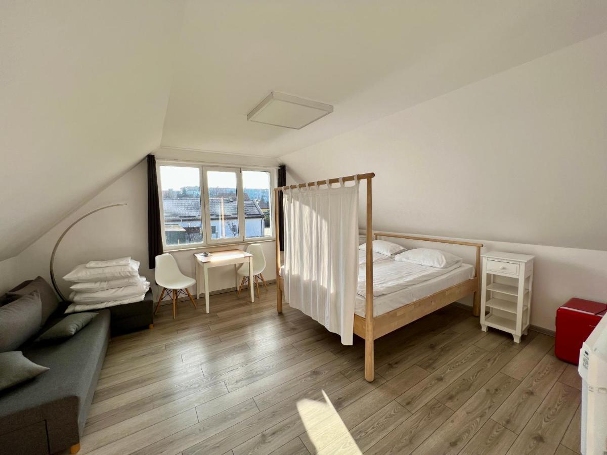 Pixel Guesthouse Tîrgu Secuiesc Dış mekan fotoğraf