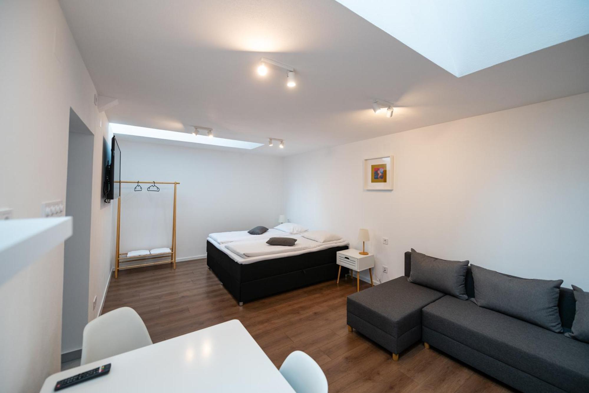 Pixel Guesthouse Tîrgu Secuiesc Dış mekan fotoğraf